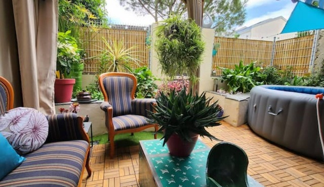 "nid Cosy" Tres Calme Avec Jacuzzi au Centre Ville