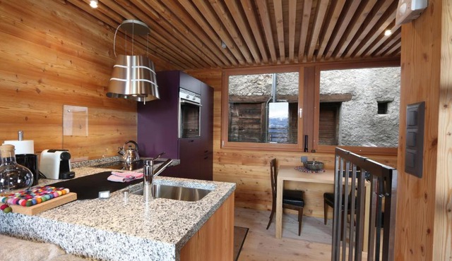 Nid d'Amour, le Nain.