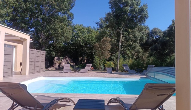Nid des Hirondelles - Furnished apartment with all comforts in a quiet location - Air conditioning Swimming pool Jacuzzi