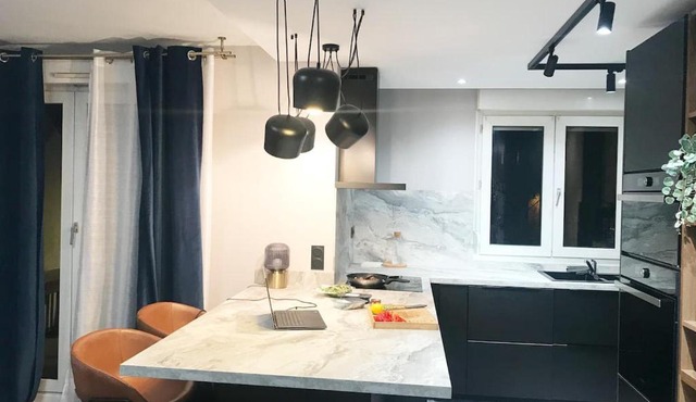 Nid Douillet - BEL APPARTEMENT avec GARAGE