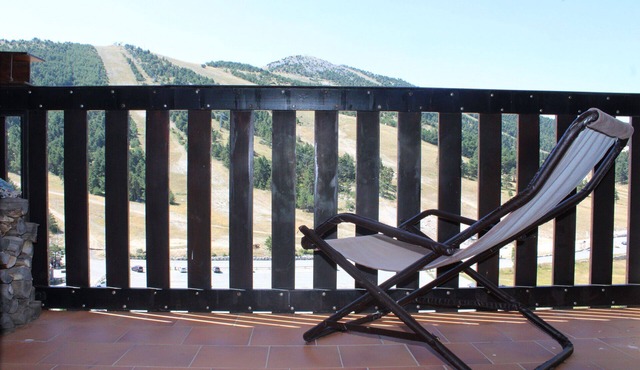 Nid Douillet Face aux Pistes