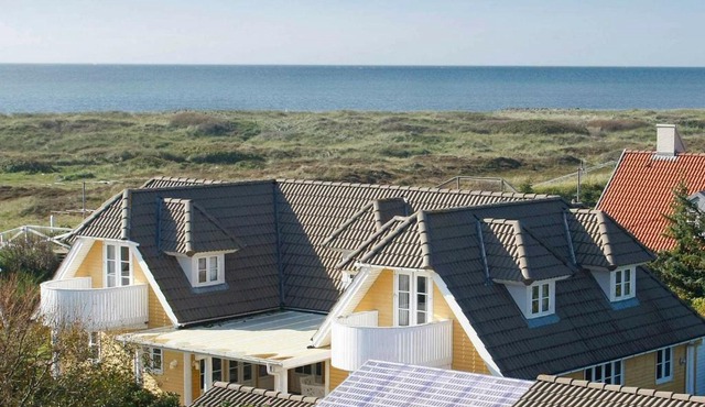 Nifty Holiday Home in Bl vand with Swimming Pool