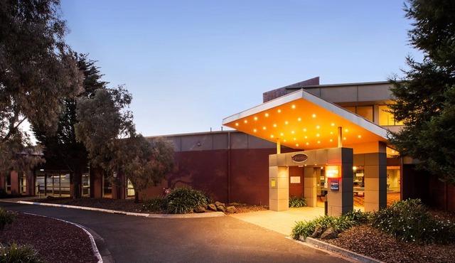 Nightcap at Coolaroo Hotel