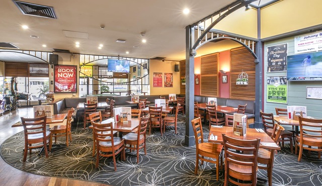 Nightcap at Exeter Hotel