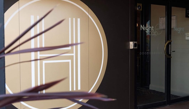 Nightcap at Hendon Hotel