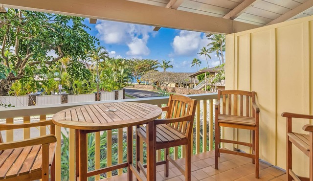 Nihi Kai Villas #300 by Parrish Kauai - full AC, new upgrades, ocean view, walk