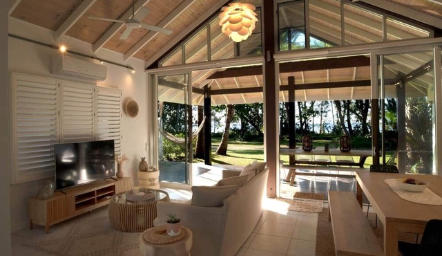 Nikatara - Mission Beach