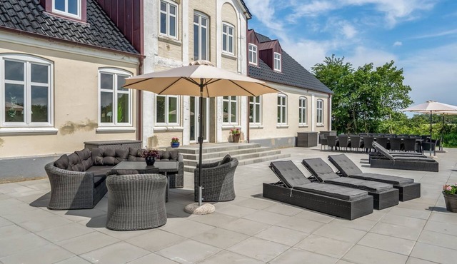 "Niki" - 15km from the sea by Interhome