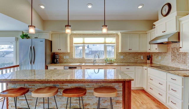 Niki's Colorado Country Cottage - Prickly Pear, 2 miles from downtown Loveland