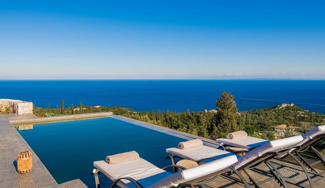 Nikolakos Villa - Amazing sea view villa