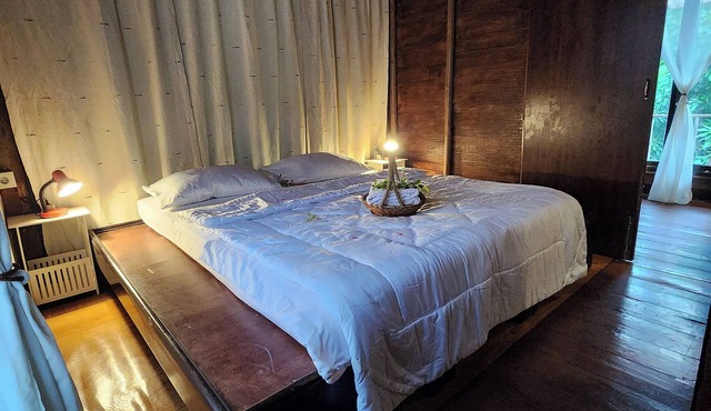 NILA HOUSE, Sharia Family Home Stay