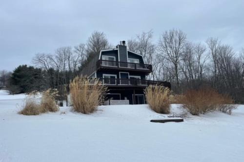 Nimba Cabin
