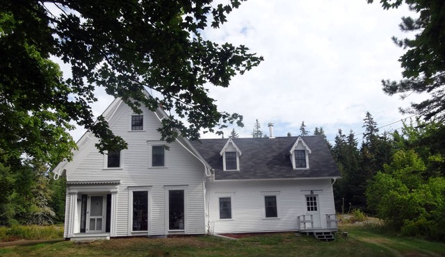 Nineteen Century Sea Captain's House On The Quiet Side