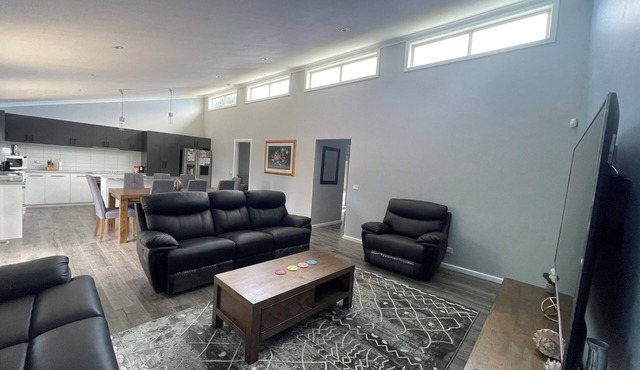 Ninety Mile Beach Bliss