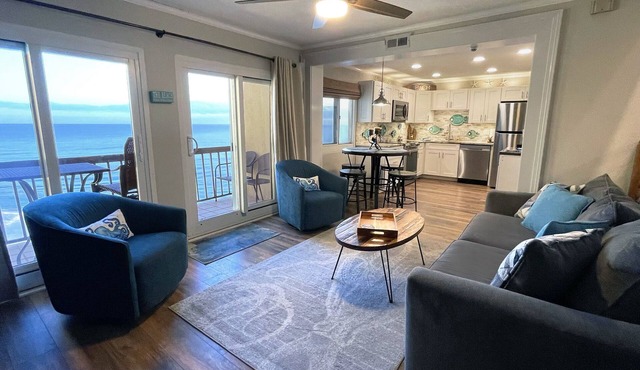 Ninth Floor, Ocean Side Livingroom! Beautifully Updated! Gated Community!