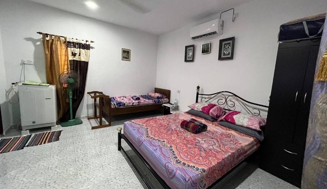 Nipah Medium Roomstay Parit Buntar
