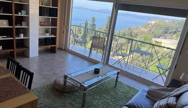 Nissaki Rooftop Oceanview two bedroom apartment with WiFi and air conditioning