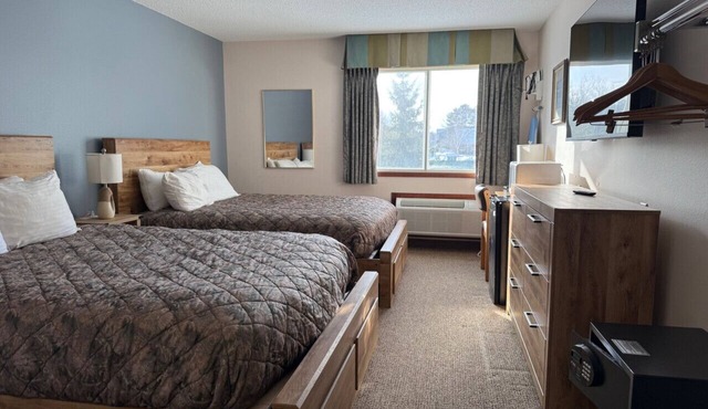 Nisswa Hotel · Pelican Lake Double Queen