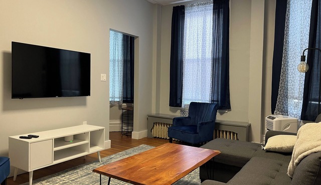 Nittany Nest: Cozy 3 Bedroom - NEW BEDS