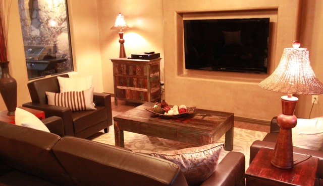 NM Beautiful Townhome, paradise at point!