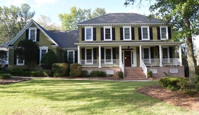 nMasters Rental in Gated Golf Course Community