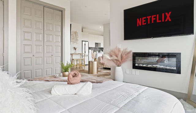 nNEW! ChateauOasis Penthouse Free Parking