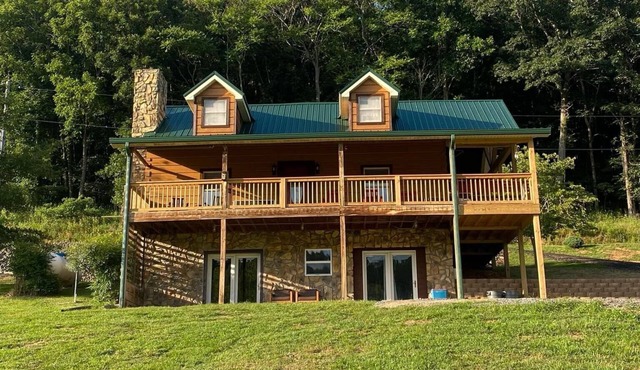 nNew River cabin get away n