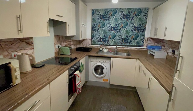 nnNew Modern 3-Bed Home FREE Parkingn5 Stones Ave, Kent, England, DA1 5GS