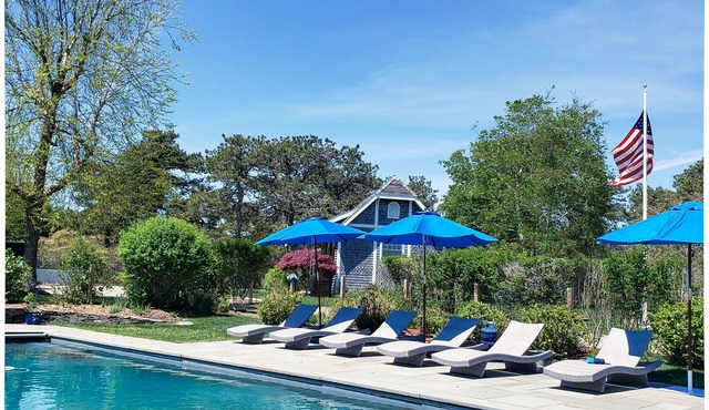 nNow Booking for 2024 Season nPrivate Estate with Pool house, Pool and Cottagen