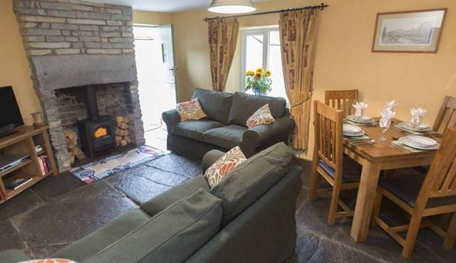 No 1 - Withy Cottages