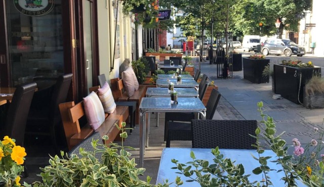 No.12 Hotel & Bistro