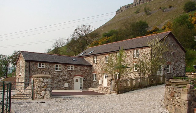 No 2 Panorama Cottages