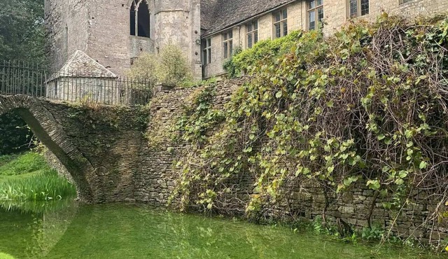 No 24 - Beverston Castle Cotswolds