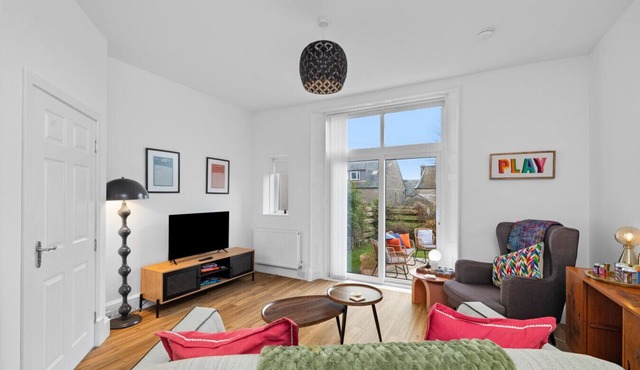 No 92 - Smart, Self Contained Annex