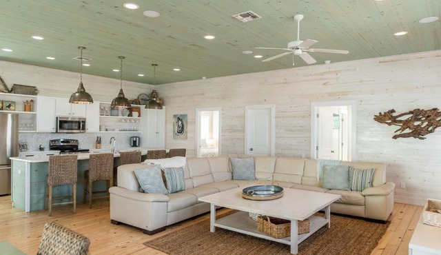 No Agenda Hacienda home