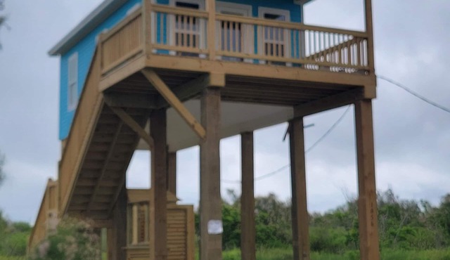 No Egrets- Beach & Bay Views, Steps from Beach