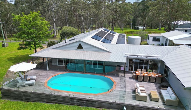 No longer accepting bookings on platform.