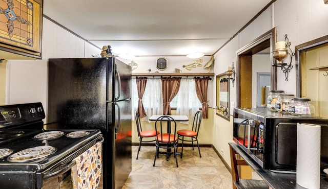 No Pet Fee! Peaceful Escape at Towner Properties