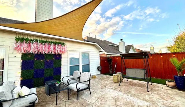 No Pet FEES/FREE Snacks&Drink/BigBackyard For Family