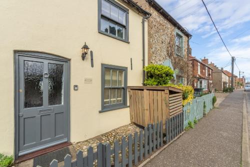 No33 BRACKEN BOUTIQUE COTTAGE