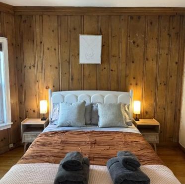 -No68- Fancy Room in a House - Steps to Boston College & Green Line at Brighton Boston