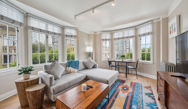 Nob Hill 1 BR w/ Office by Anyplace - 11649