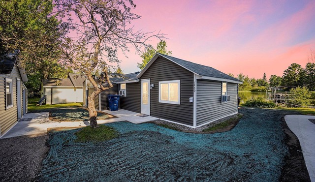 Noble Cottage : The Ultimate Summer Escape – Book Your Stay Today!