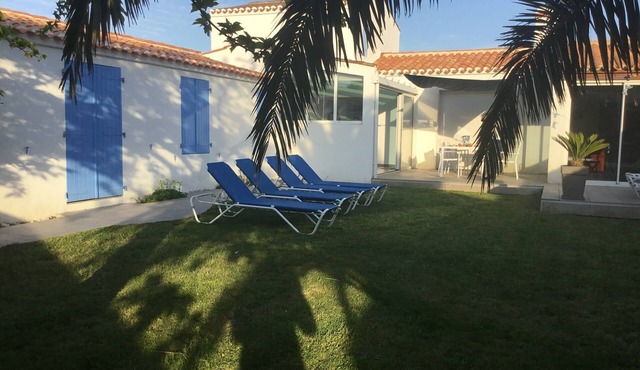 NOIRMOUTIER CHARMING RESIDENCE VERY COMFORTABLE 800 M BEACH AND TOWN CENTER