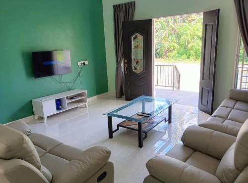 Nok D'Jelutong Homestay Sik Kedah