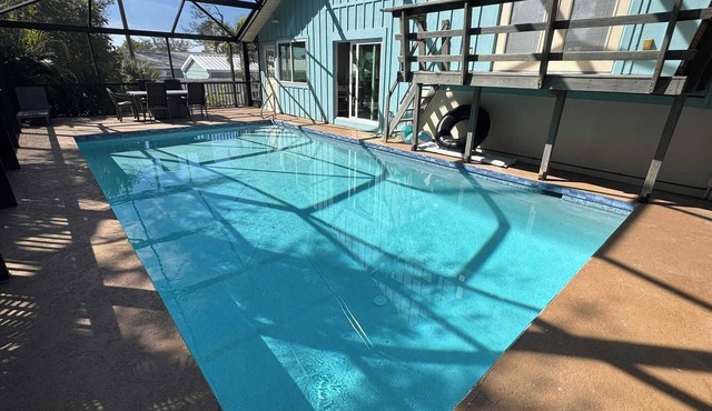 Nokomis Beach Getaway with Heated Pool