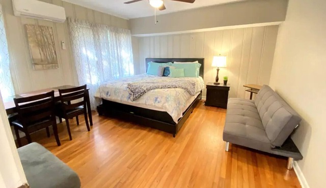 NOLA Bungalow - Nice Courtyard, Centrally Located