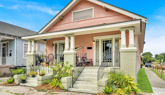 NOLA Shotgun w/Outdoor Space - Near Fair Grounds