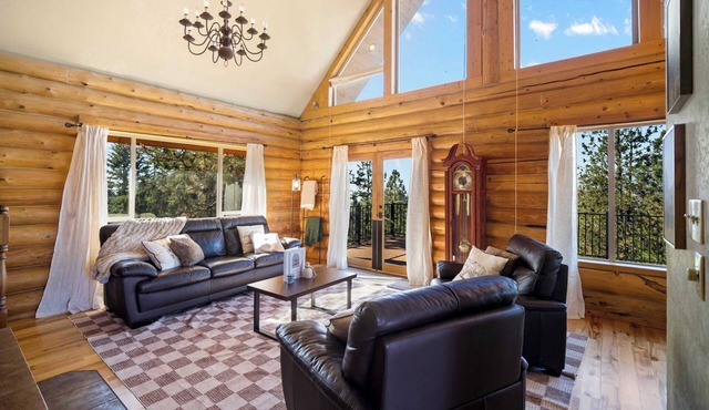 Nomad Peak Retreat | Mt. Spokane Basecamp