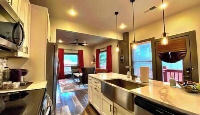 Nomada Nest in East Atlanta Village